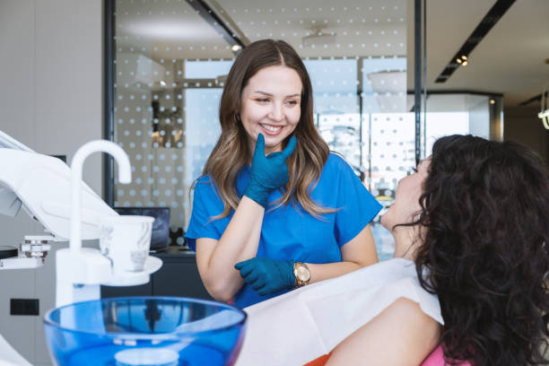 Best Cosmetic Dentistry  in Uvalde Estates, TX